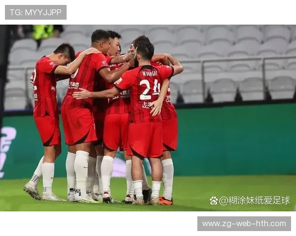 中超冠军悬念仅剩一丝！海港反超申花引爆全国