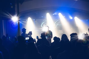 华体会体育网站入口-直播互动：球迷与现场氛围的完美结合，篮球直播话术